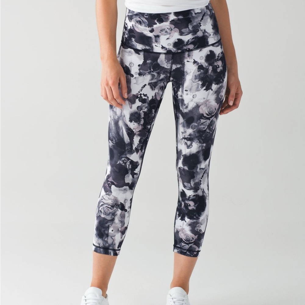 Lululemon Wunder Under Crop (Hi-Rise) Obscurred Black Dusty Size 4
